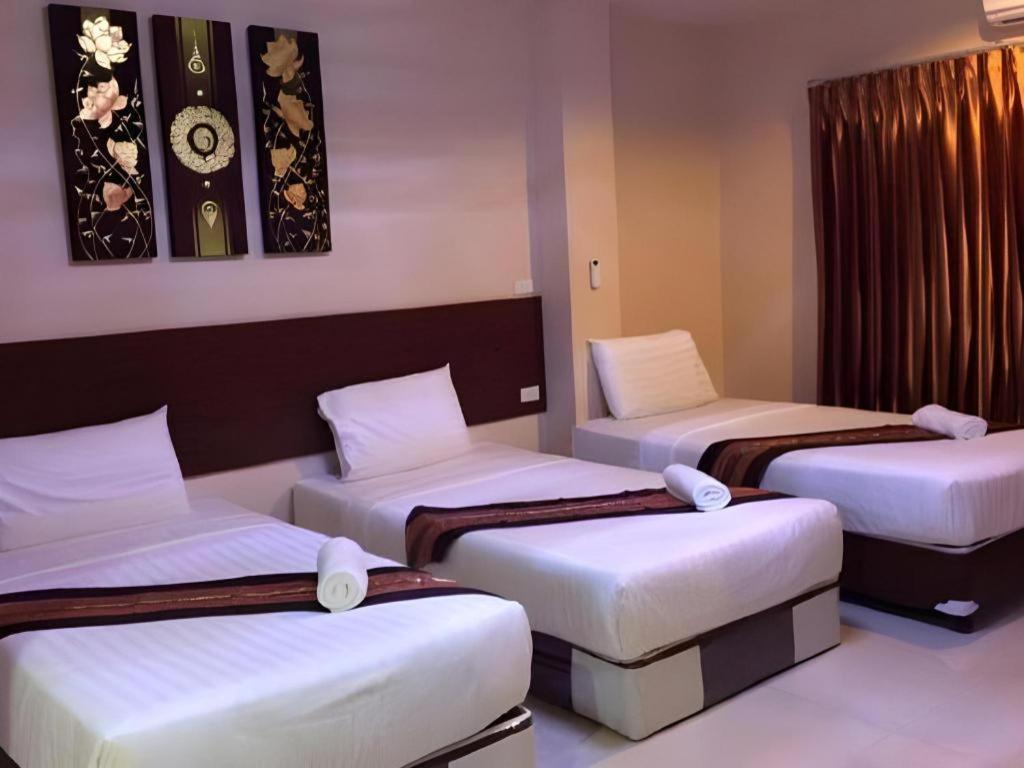 Le Parc Wangnang Hotel Phitsanulok Exterior foto