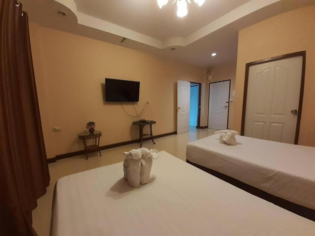 Le Parc Wangnang Hotel Phitsanulok Exterior foto